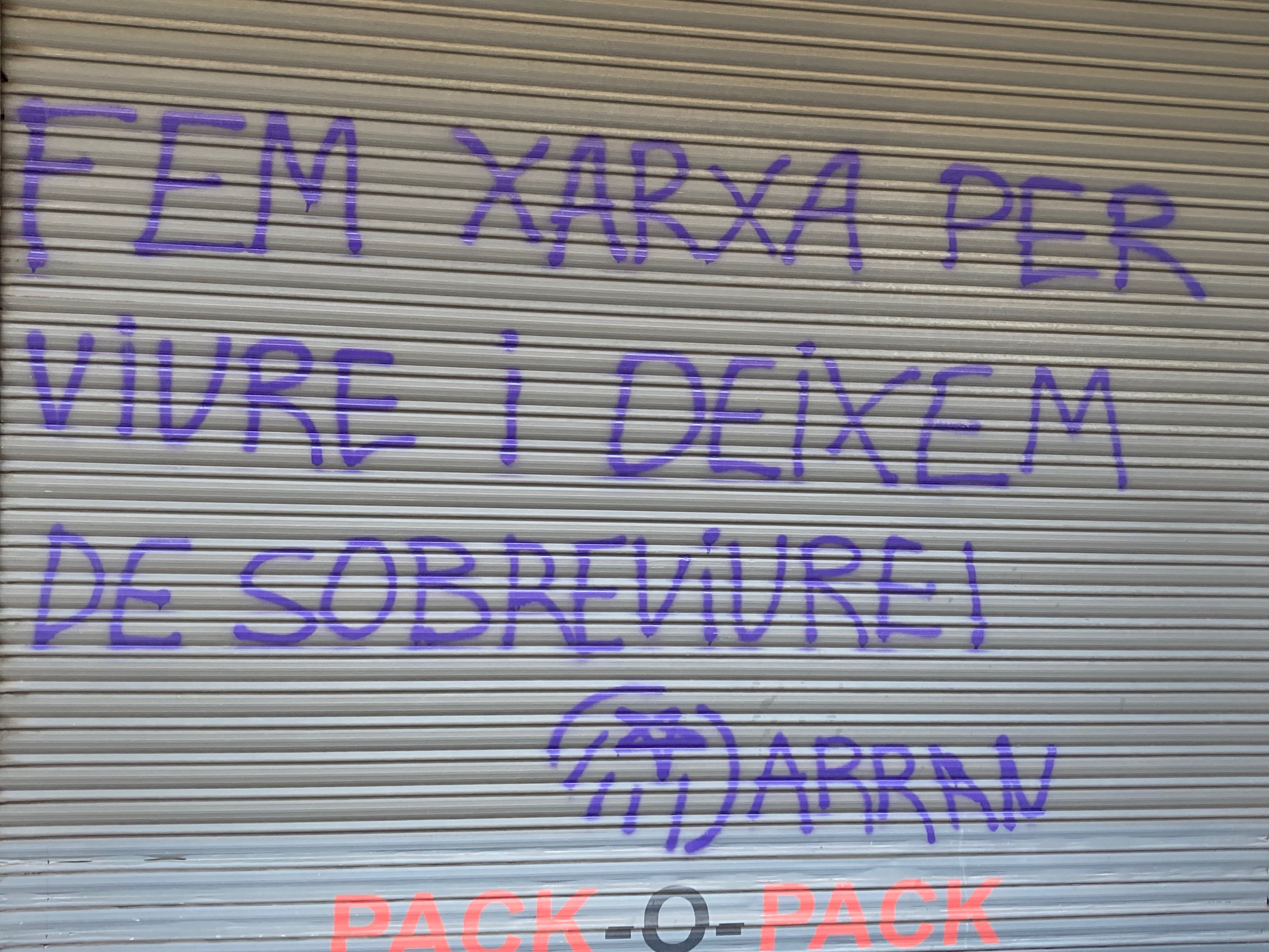 Pintada reivindicativa català